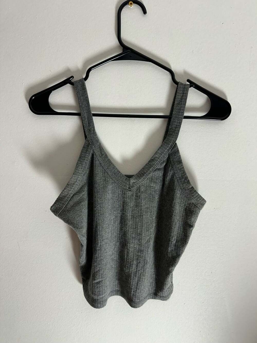 Destined Grey Ribbed V-Neck Cropped Tank Top, Size Large